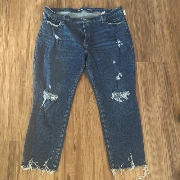 Old Navy High Rise Slouchy Straight Distressed Jeans, US 18 - Picture 1 of 5